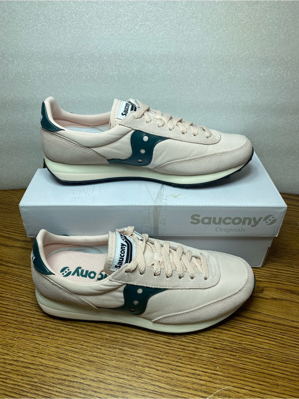 Saucony Trainer 80 Pink Green Rose Womens Size 8.5 Medium Width Retro New